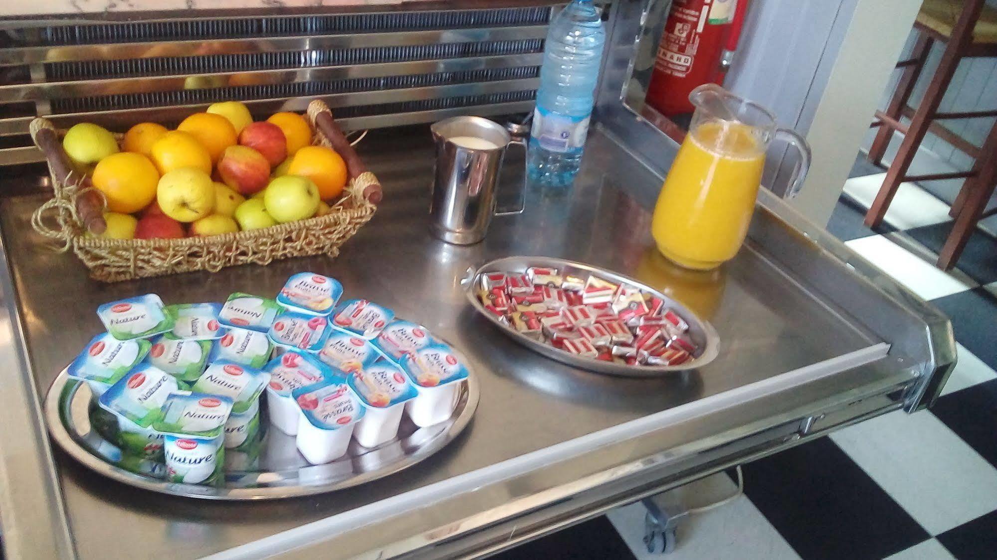 Fast Hotel Colmar Houssen Bagian luar foto